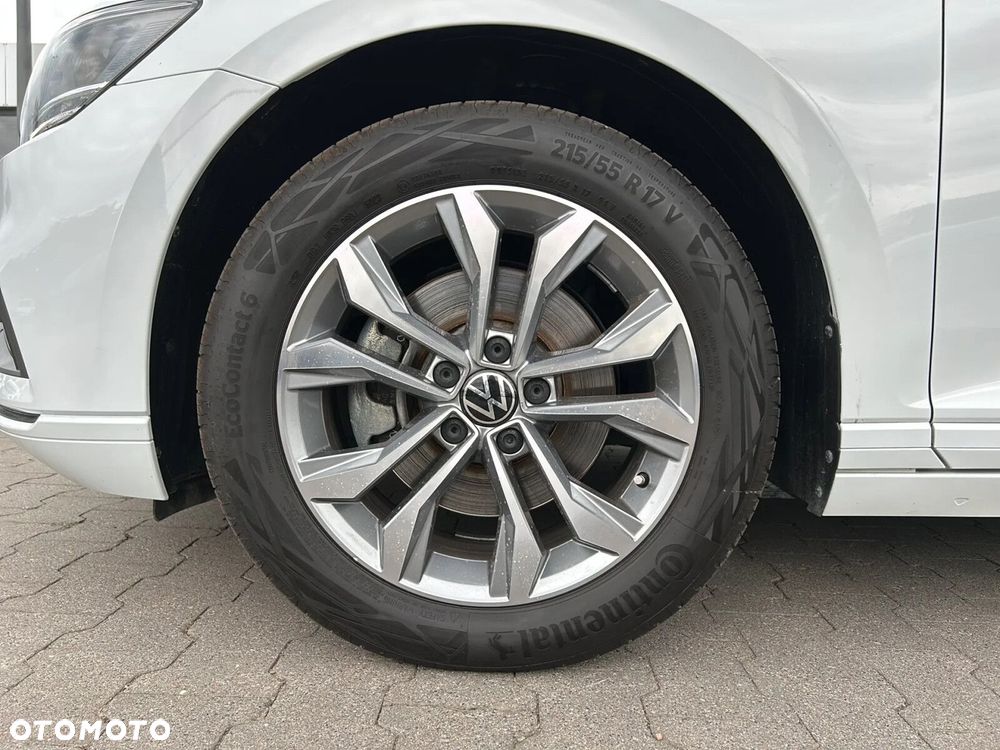 Volkswagen Passat Variant 1.5 TSI EVO Business DSG - 39
