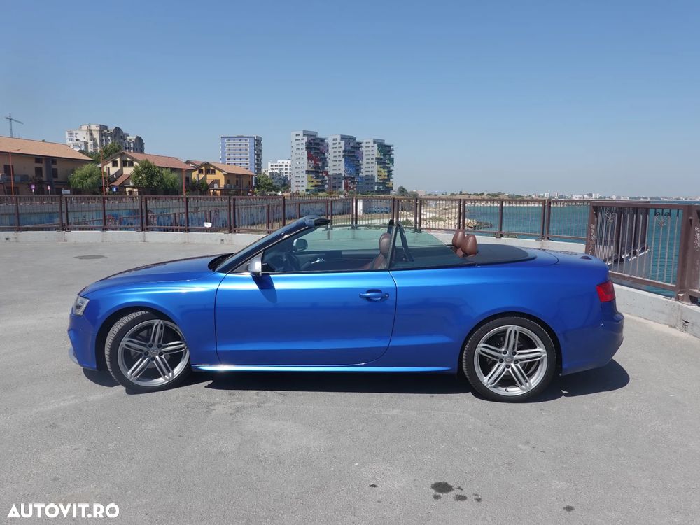 Audi A5 Cabrio - 9