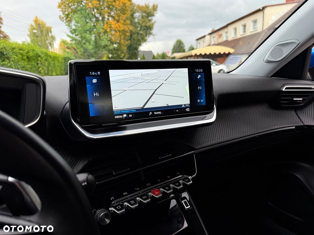 Peugeot 2008 BlueHDi 130 EAT8 Allure Pack - 21