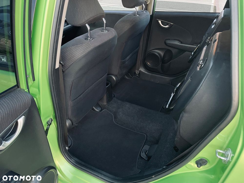 Honda Jazz 1.3 DSi i-VTEC IMA CVT Elegance - 29