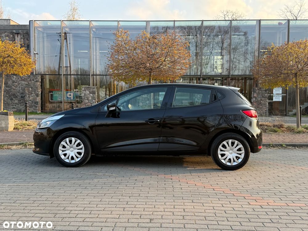 Renault Clio 1.2 16V 75 Life - 4