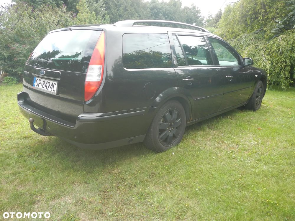 Ford Mondeo 2.0 Ghia - 2