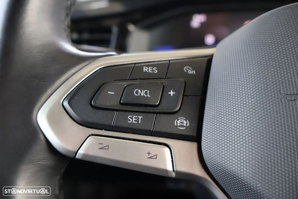 VW Taigo 1.0 TSI Urban DSG - 25