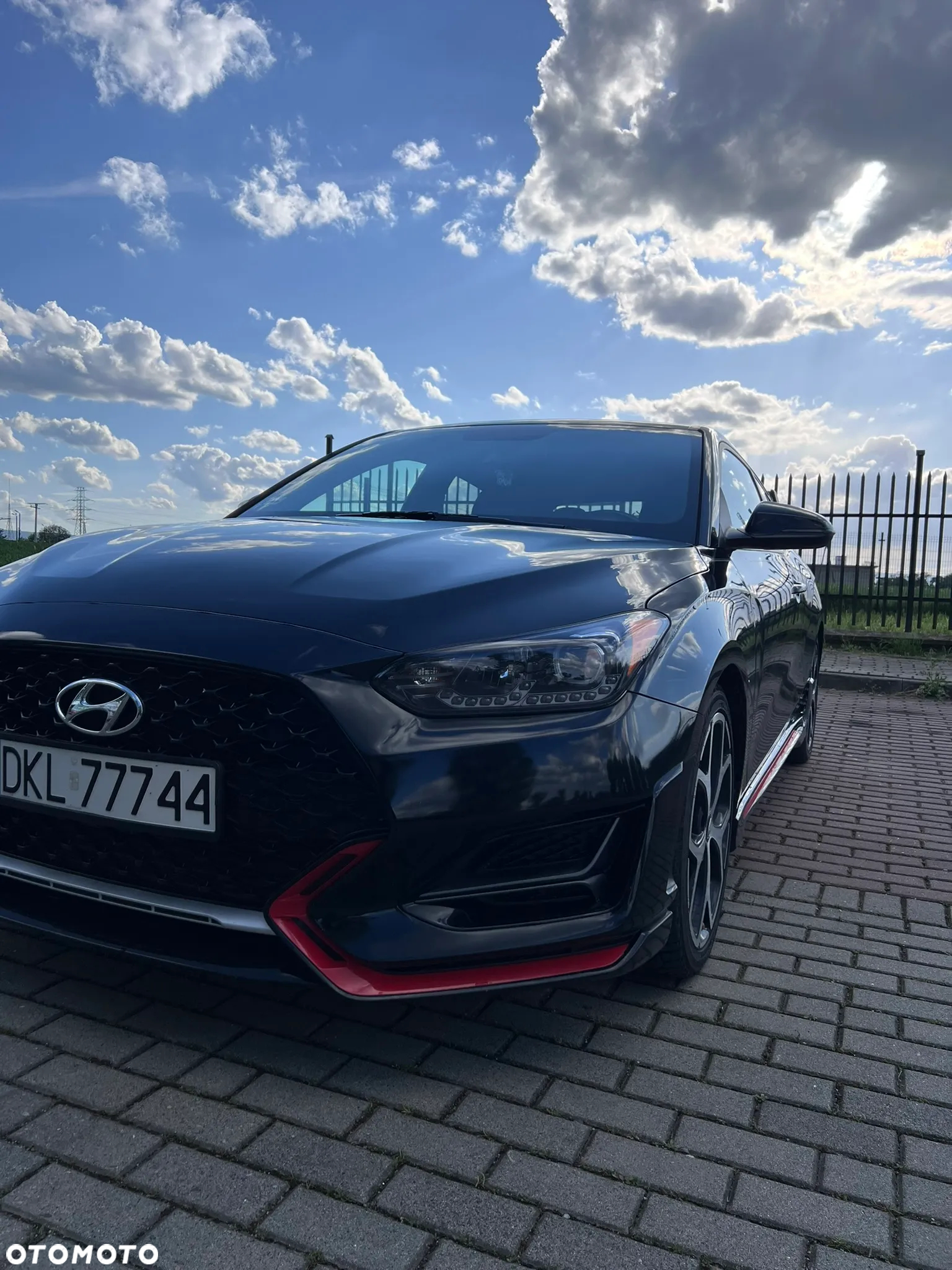 Hyundai Veloster - 27