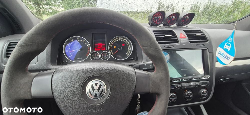 Volkswagen Golf 2.0 TSI GTI - 8