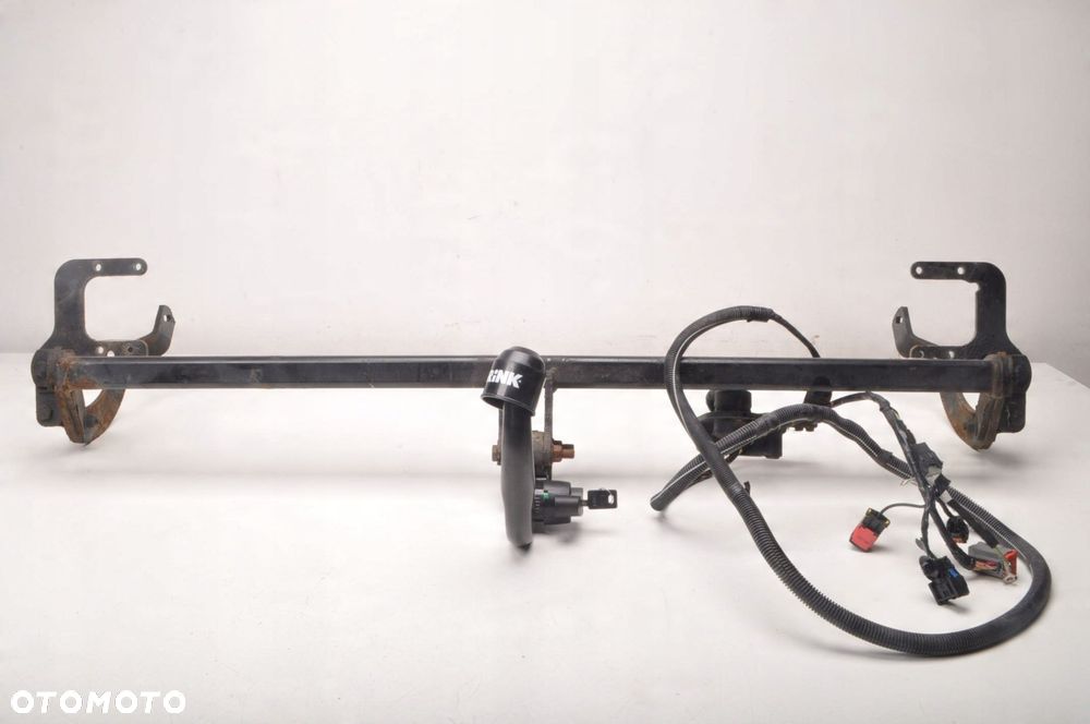 CITROEN C5 III  HAK HOLOWNICZY THULE 446300 - 1