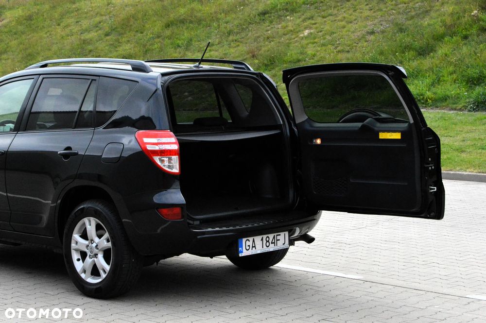 Toyota RAV4 2.0 VVT-i Sol MS - 33