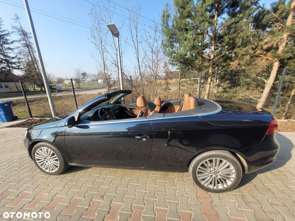 Volkswagen Eos - 8