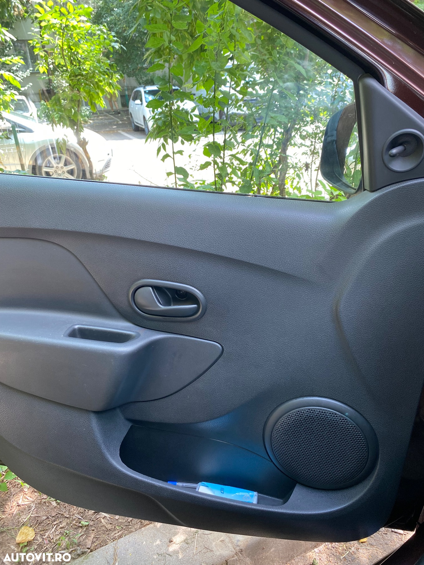 Dacia Logan 1.2 Ambiance - 8