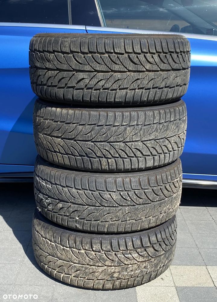 Mercedes-Benz CLA - 22