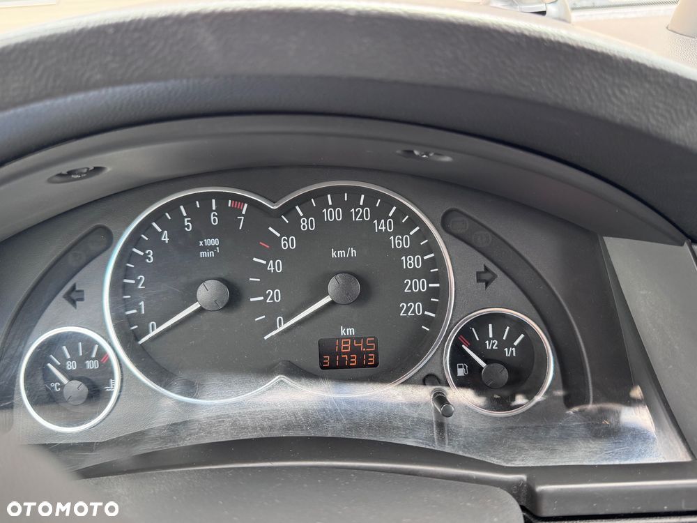 Opel Meriva 1.6 (Essentia) - 3
