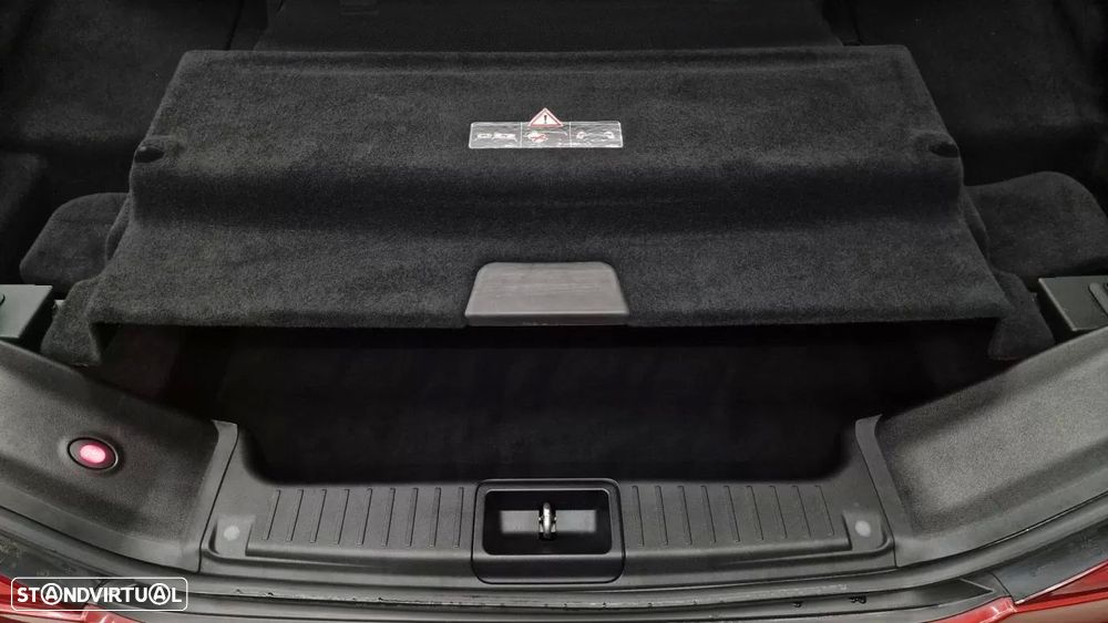 Mercedes-Benz SL 400 9G-TRONIC designo edition — fotografia 20