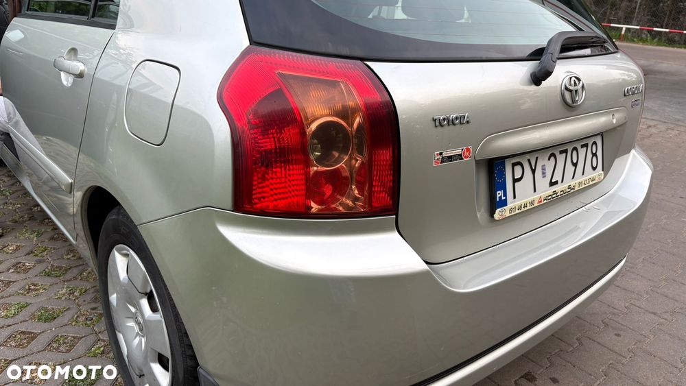 Toyota Corolla 1.6 VVT-i Terra Polaris - 9