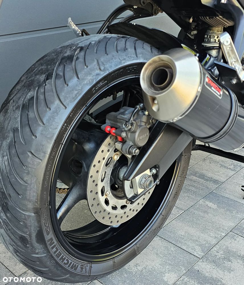 Yamaha FZ8 - 21