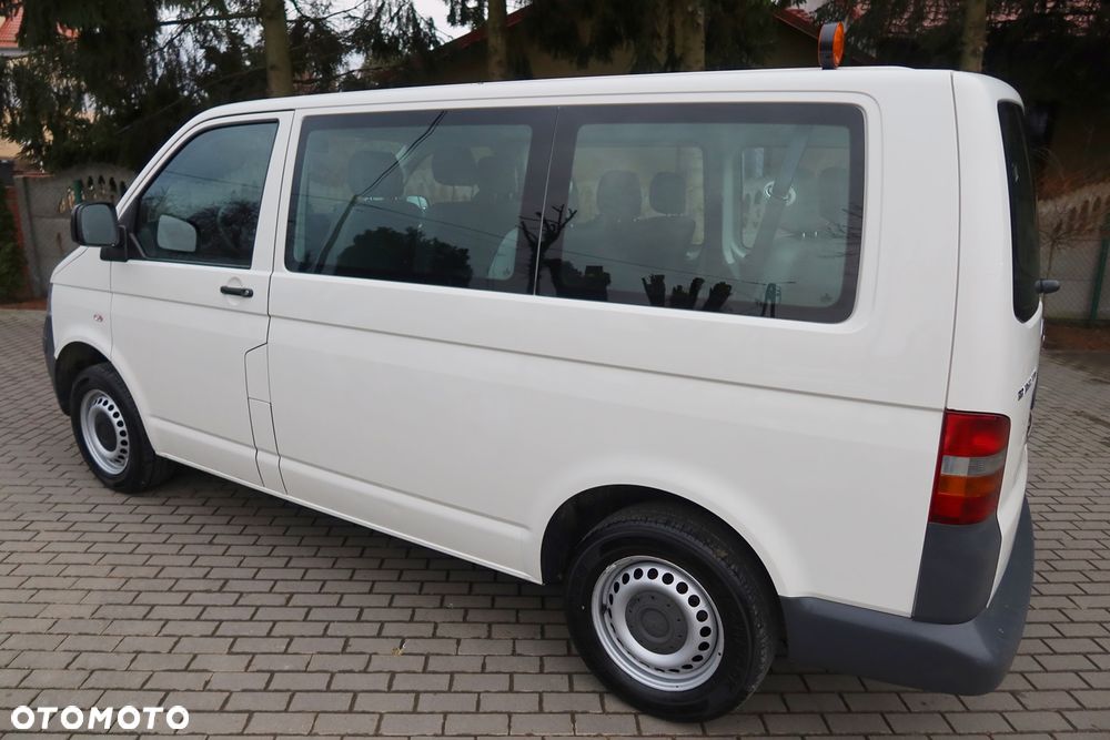 Volkswagen Transporter - 4