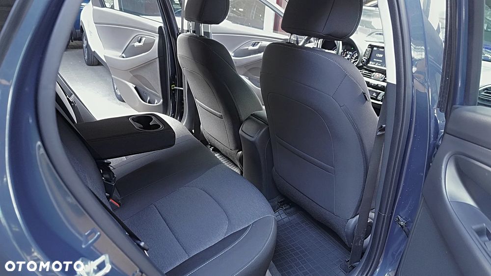Hyundai i30 - 16