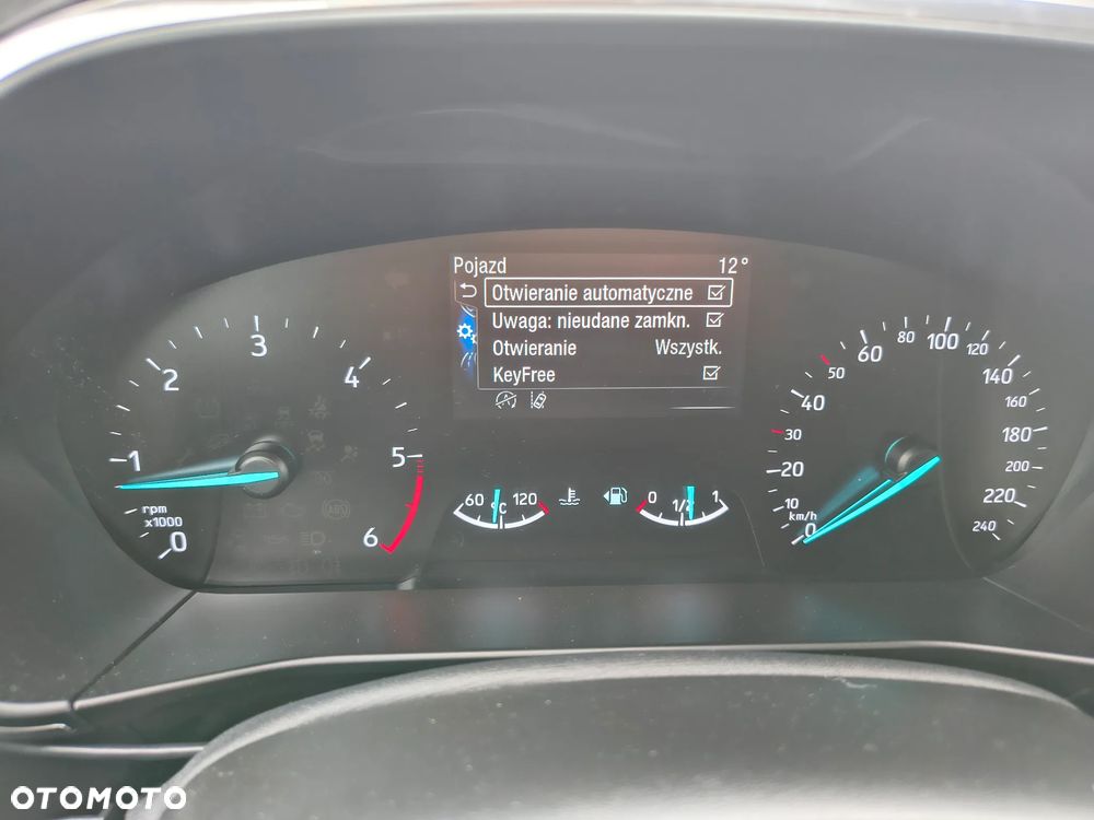 Ford Focus 1.5 EcoBlue Titanium - 26