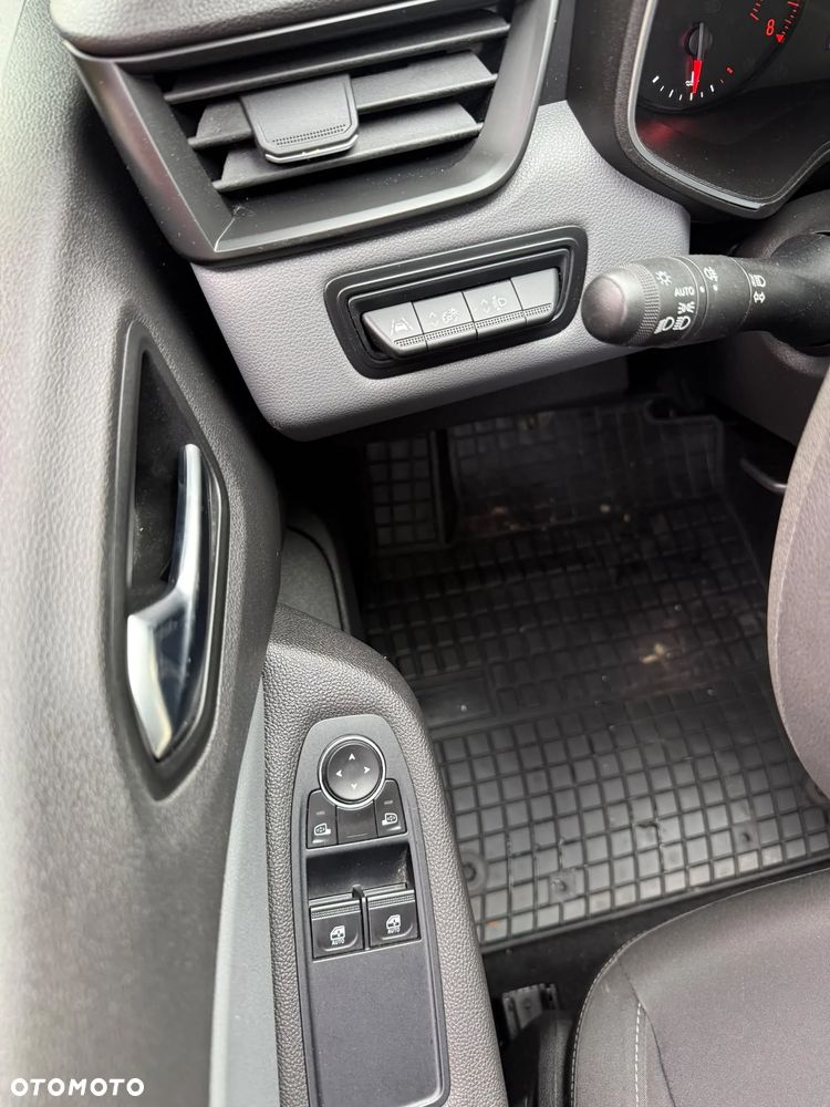 Renault Clio SCe 75 EXPERIENCE - 12