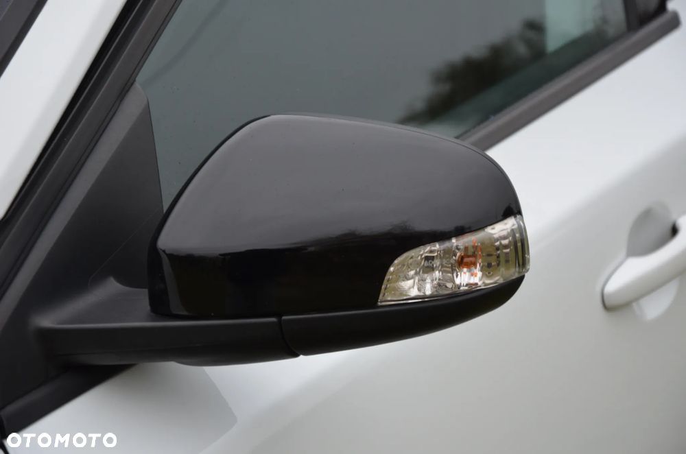 Volvo V40 Cross Country D2 Momentum - 14