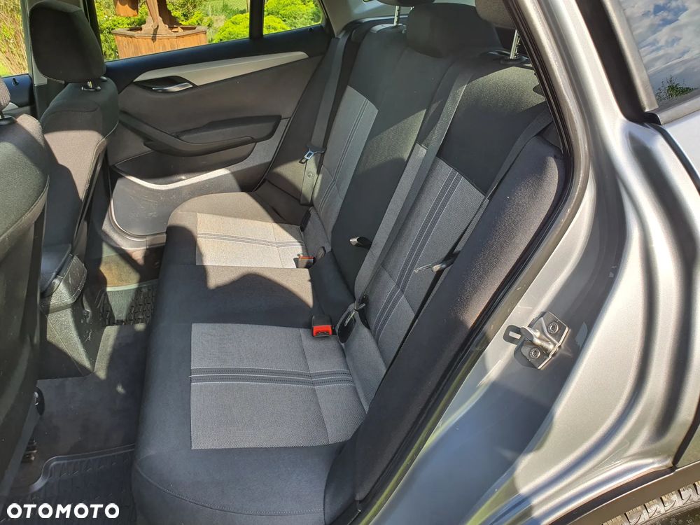 BMW X1 xDrive20d - 14