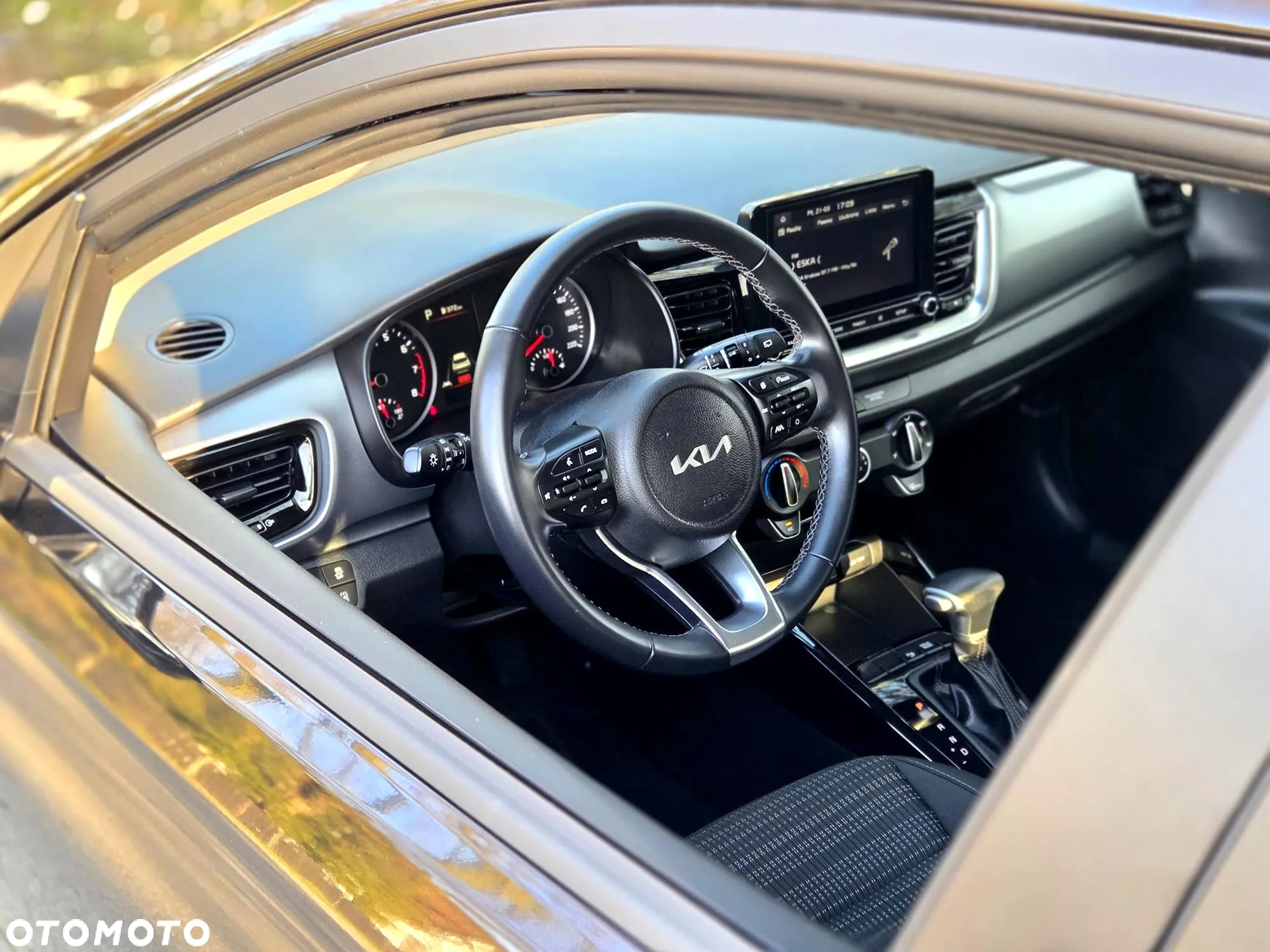 Kia Stonic 1.0 T-GDI M DCT - 28