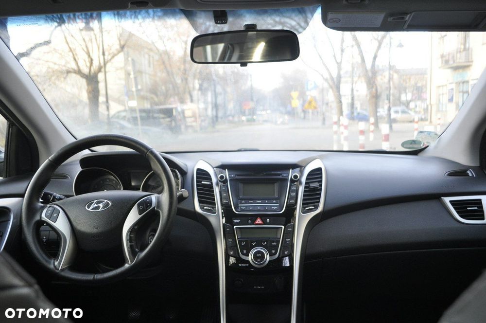 Hyundai i30 1.4 Premium - 8