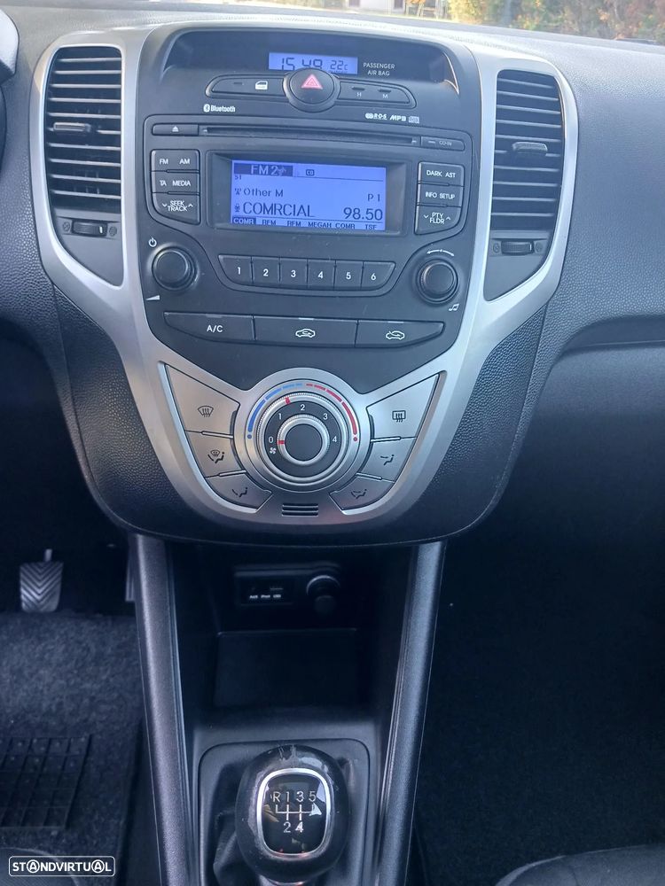 Hyundai ix20 1.4 CVVT Comfort - 21