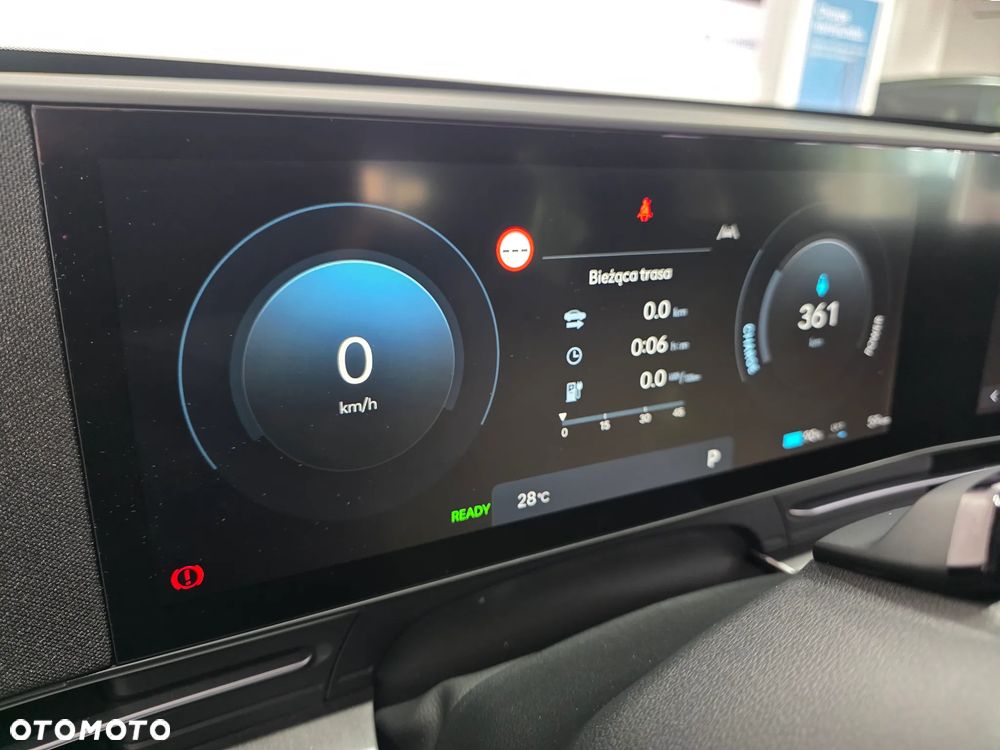 Hyundai Kona 64kWh Executive - 24