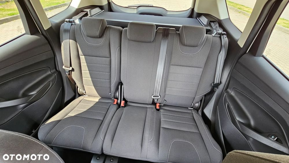 Ford Kuga 2.0 TDCi 2x4 Trend - 11