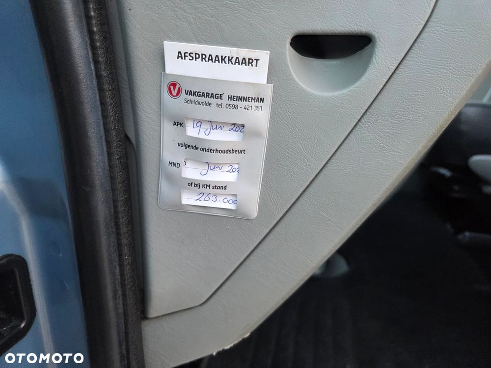 Renault TRAFIC VIVARO LONG KLIMA TEMPOMAT ORYGINAŁ DUBEL KABINA ZADBANY FULL OPCJA DOPOSAŻONY - 9