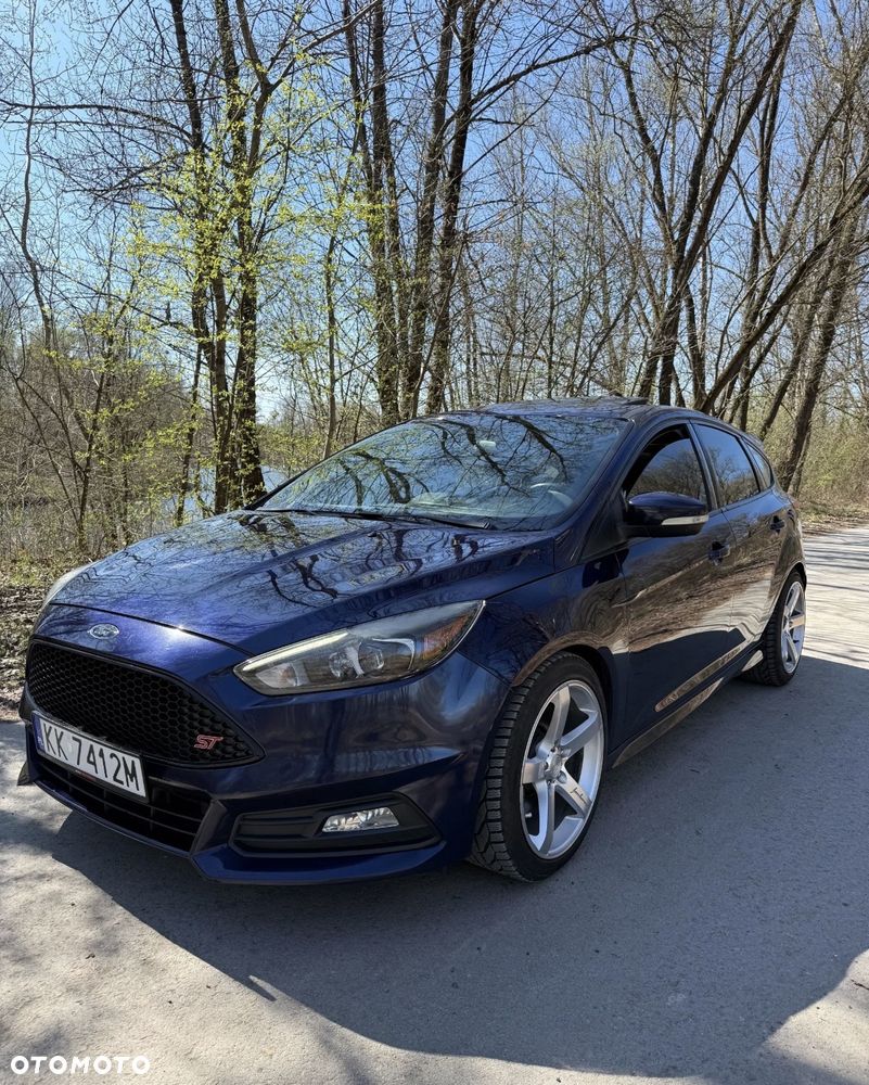 Ford Focus 2.0 EcoBoost ST-2 - 2