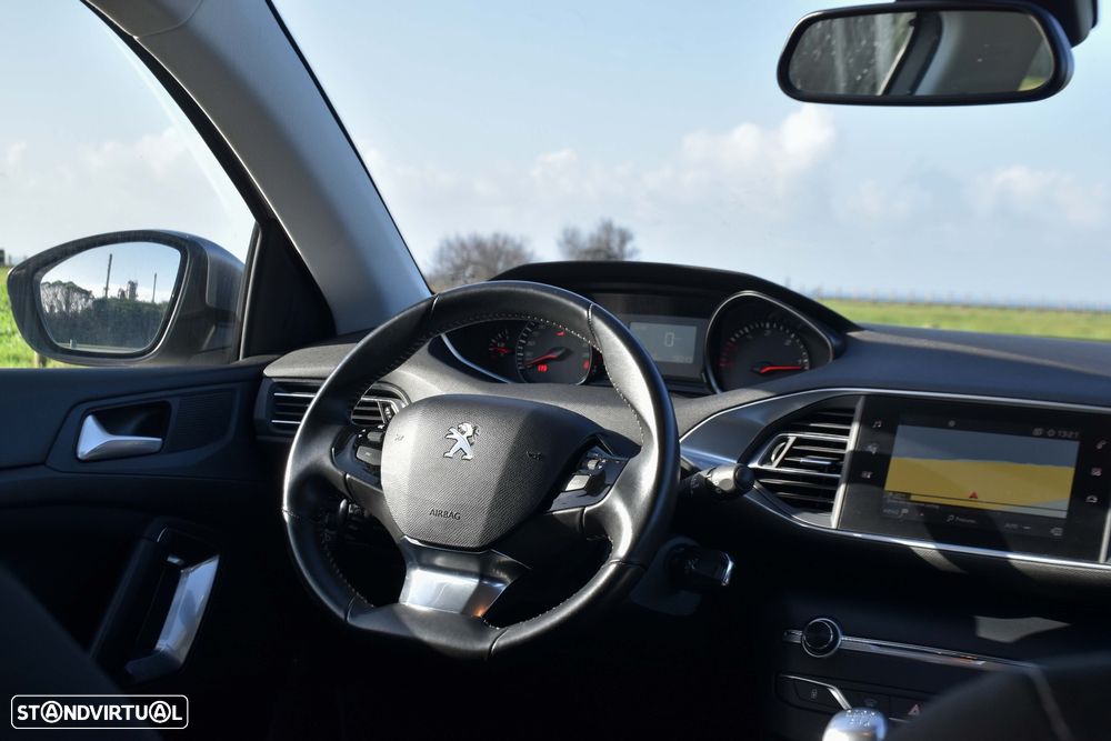 Peugeot 308 1.5 BlueHDi Style - 14