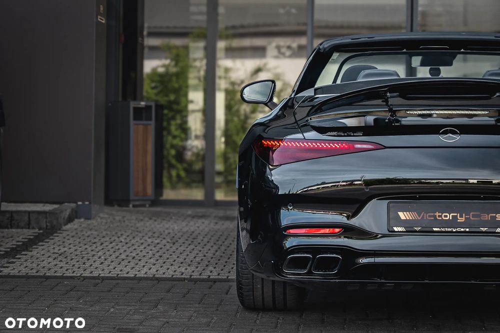 Mercedes-Benz SL AMG 63 4-Matic+ - 24