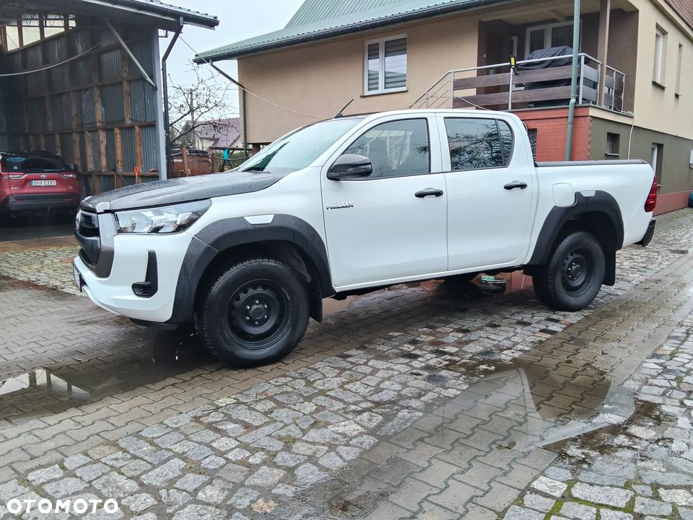Toyota Hilux - 13