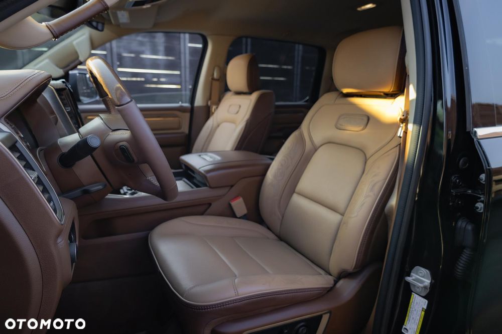 RAM 1500 5.7 Crew Cab Longhorn - 23