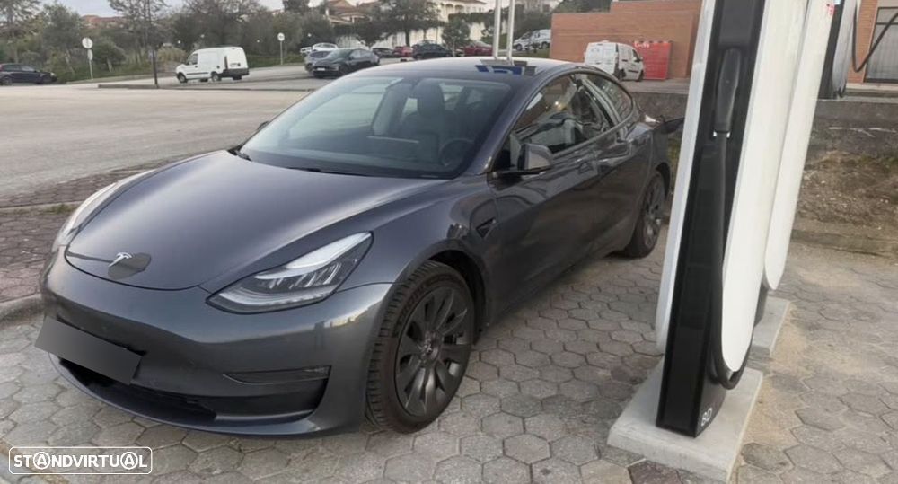 Tesla Model 3 2020 photo 3