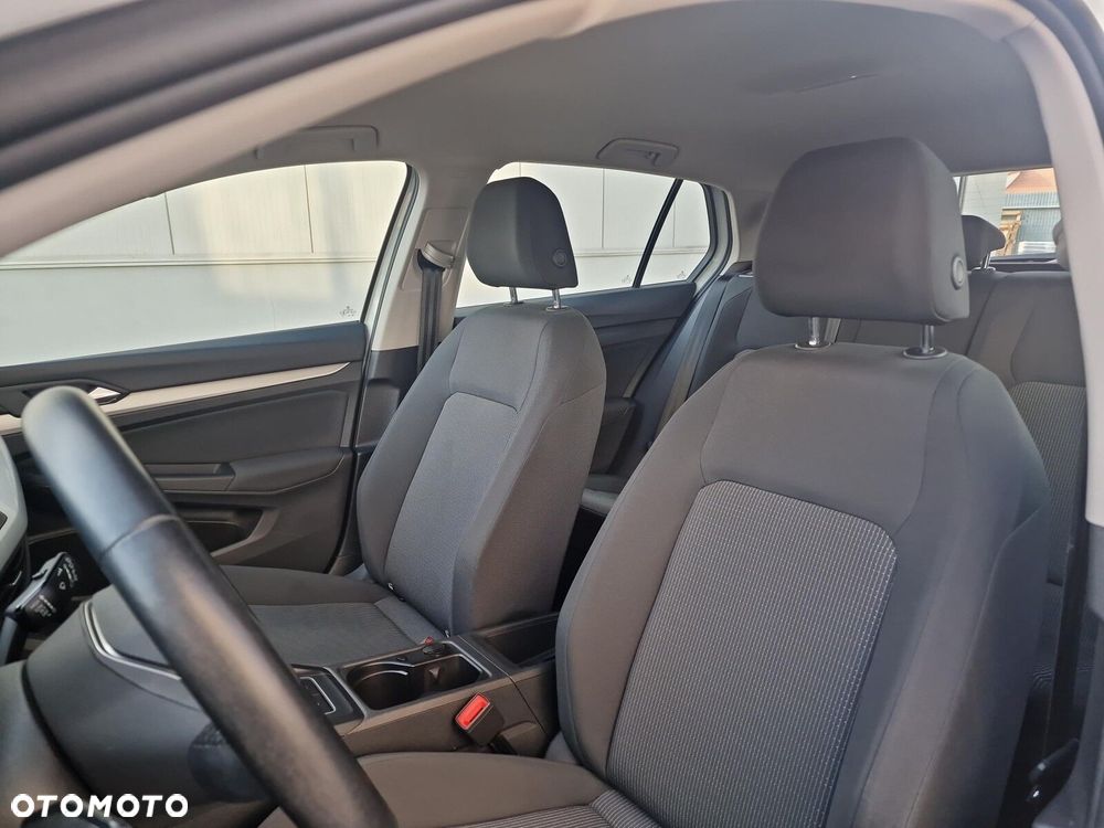 Volkswagen Golf 1.0 TSI - 12