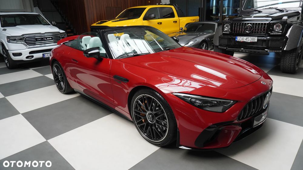 Mercedes-Benz SL AMG 63 4-Matic+ - 12