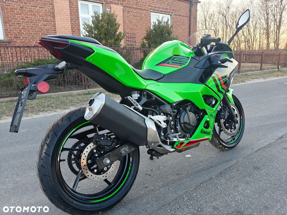 Kawasaki Ninja 500 - 4