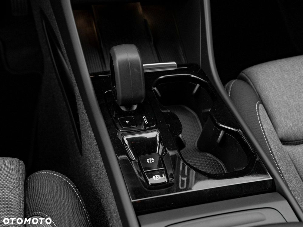 Volvo XC 40 B3 Plus Dark - 19