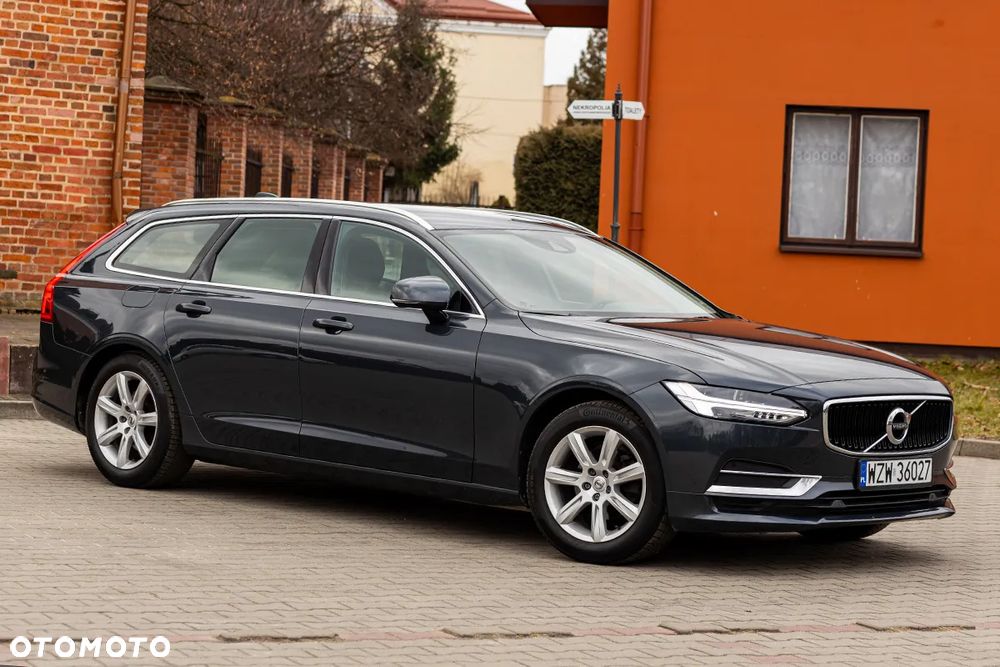 Volvo V90 D3 Momentum - 5