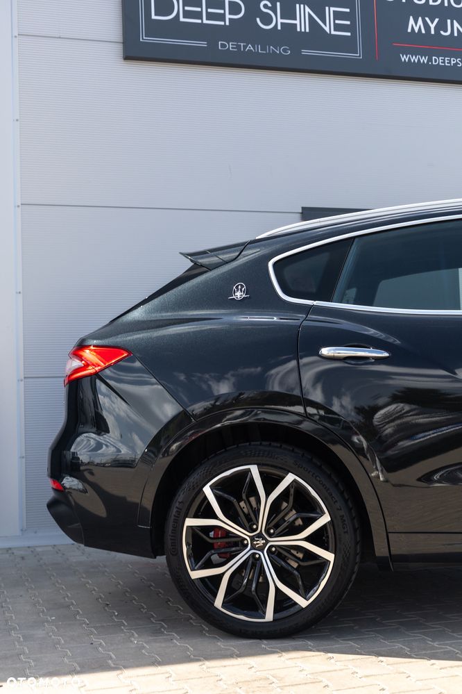 Maserati Levante S Granlusso - 7