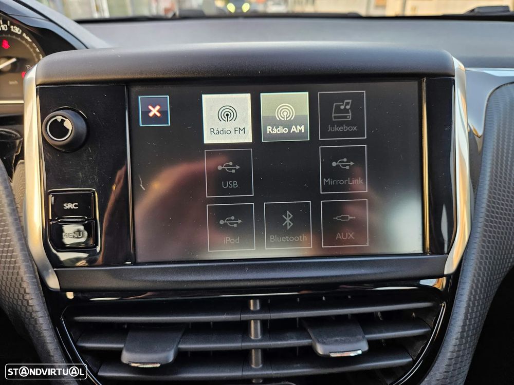 Peugeot 208 1.2 PureTech Allure - 10