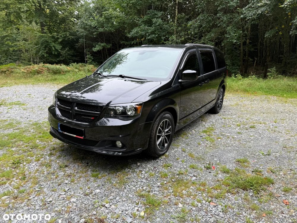 Dodge Grand Caravan 3.6 R/T - 1