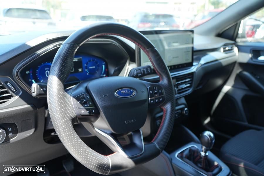 Ford Focus 1.0 EcoBoost MHEV ST-Line - 7