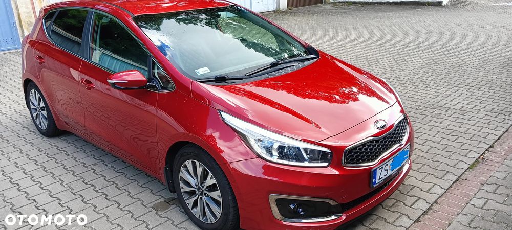 Kia Ceed 1.6 GDI L DCT - 1