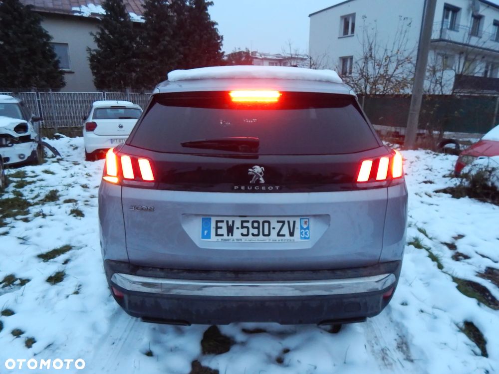 Peugeot 3008 PureTech 130 Stop & Start GPF EAT8 Allure Business-Paket - 8