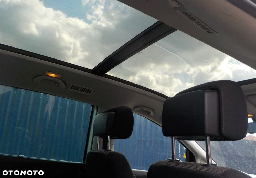 Volkswagen Sharan - 20