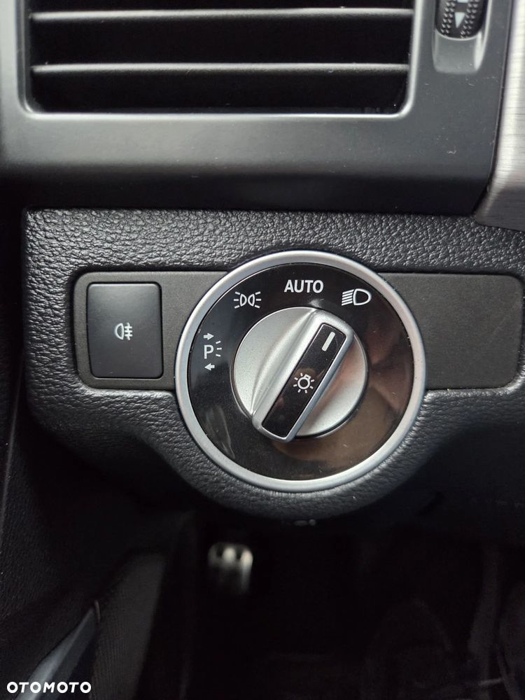 Mercedes-Benz GLK - 23