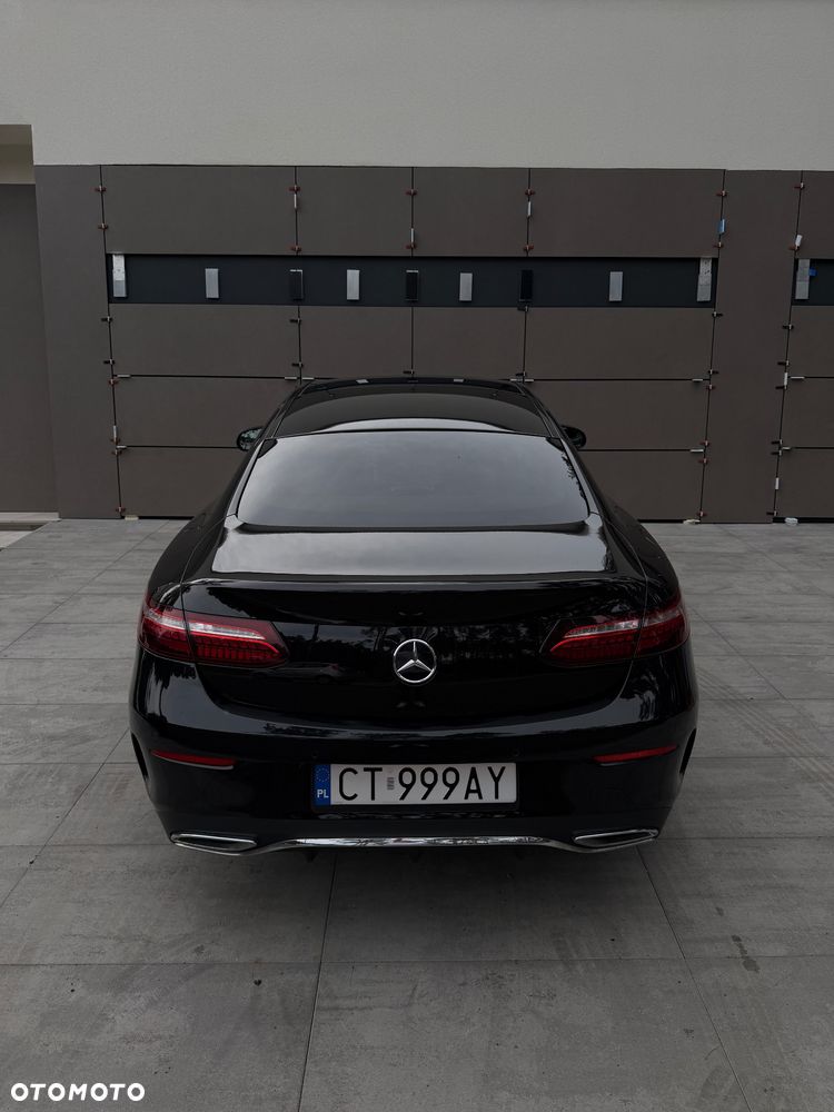 Mercedes-Benz Klasa E - 8